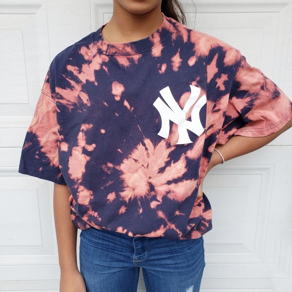 custom yankee shirt